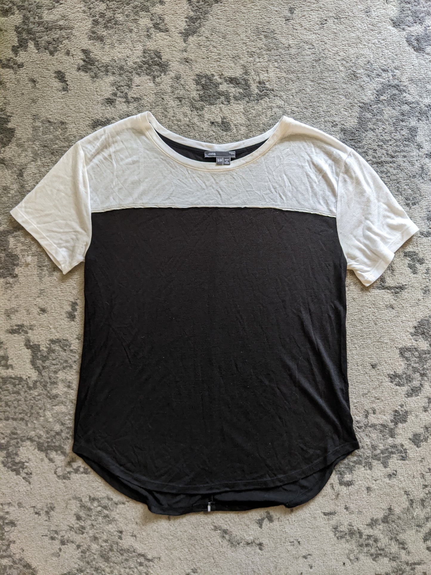 Vince t shirt sz S