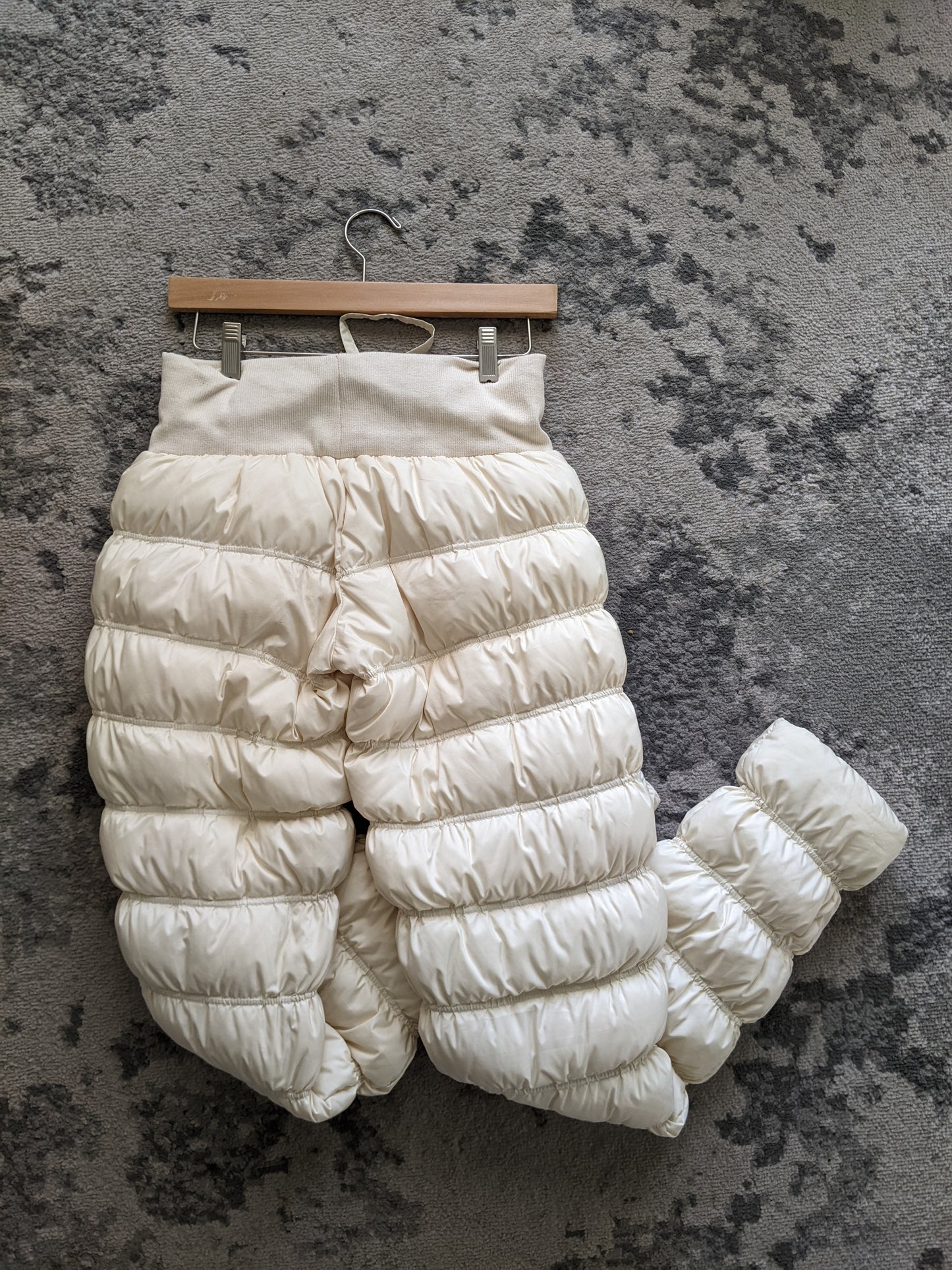 Cream Puffer Snow Pants sz XS