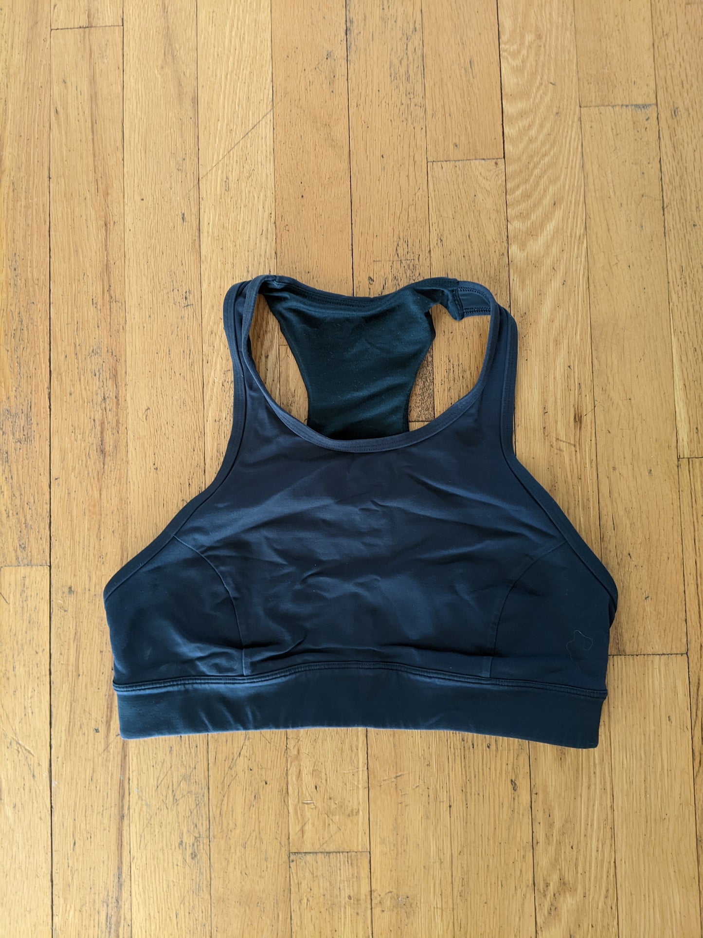 Lululemon Pace Perfect Bra in
Submarine Sz 8.