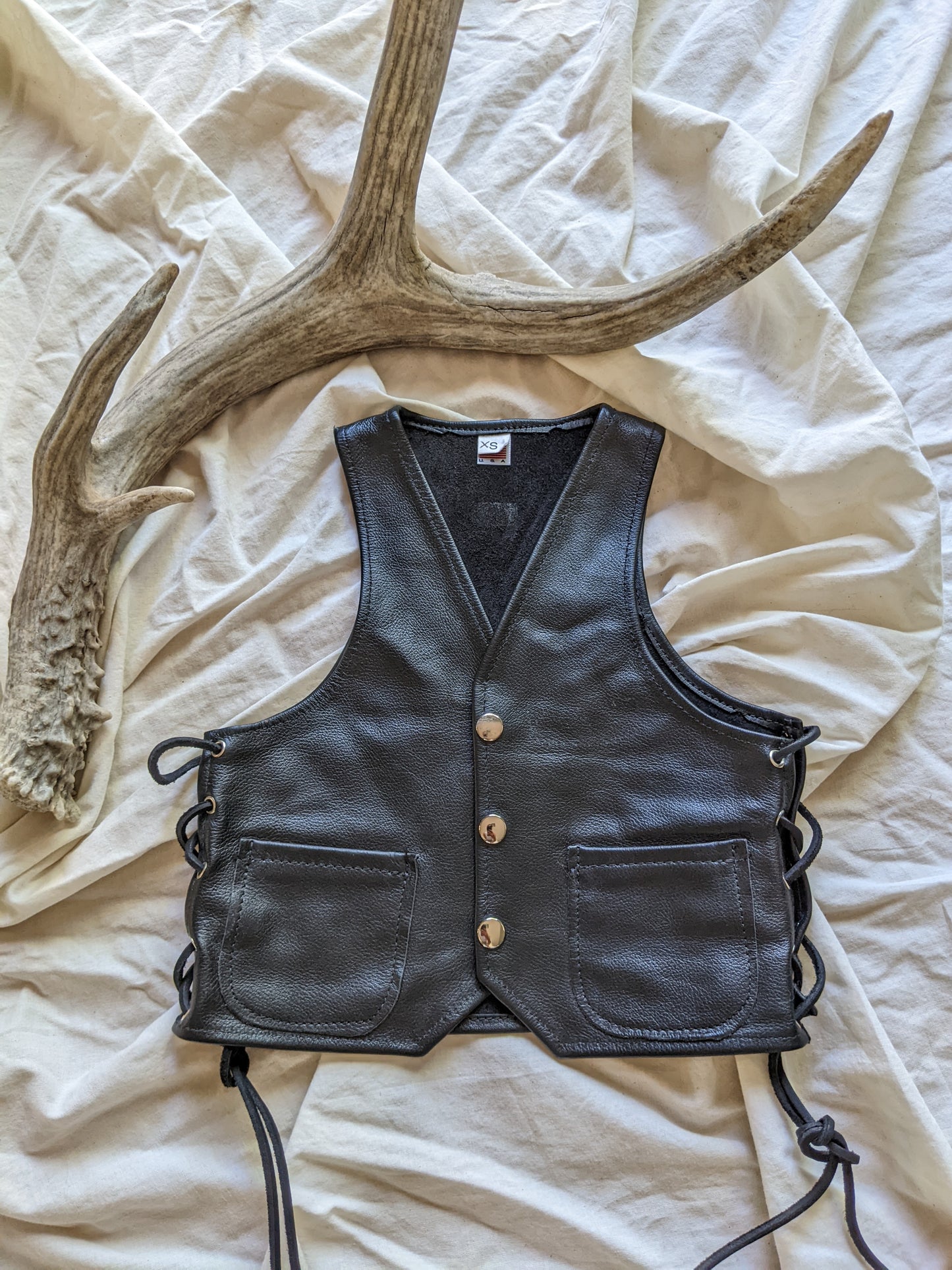 KIDS genuine leather vest sz xs