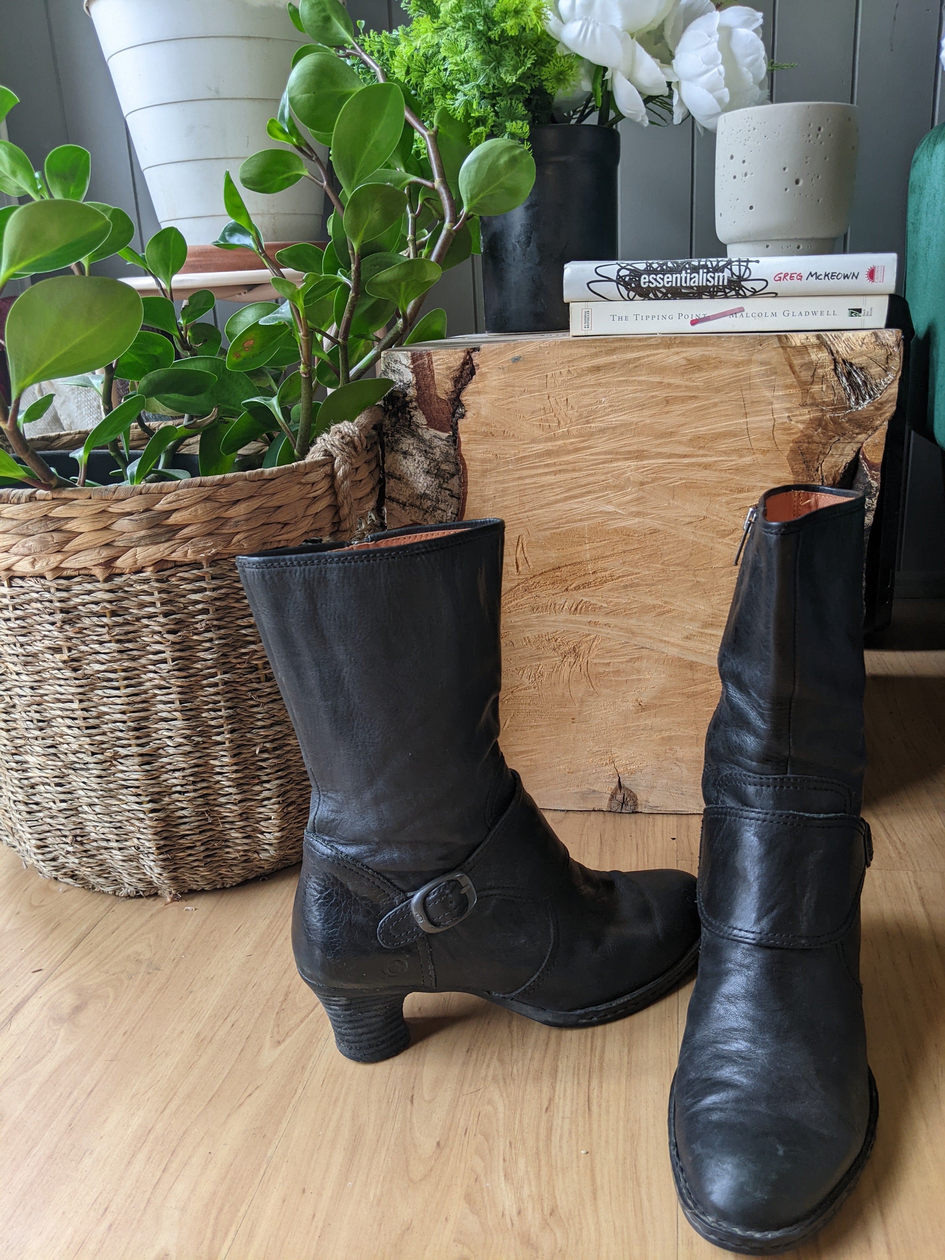 BORN black leather boots sz 10 Kristen s Consignment