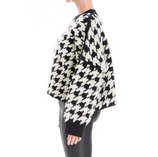 MAX STUDIO
Houndstooth Pattern Sweater sz XL