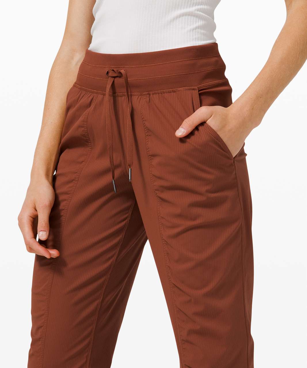 Lululemon Dance Studio Jogger
Dark Terracotta sz 4