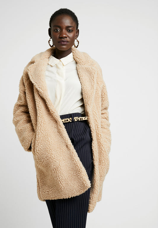 ONLY Sherpa coat sz M