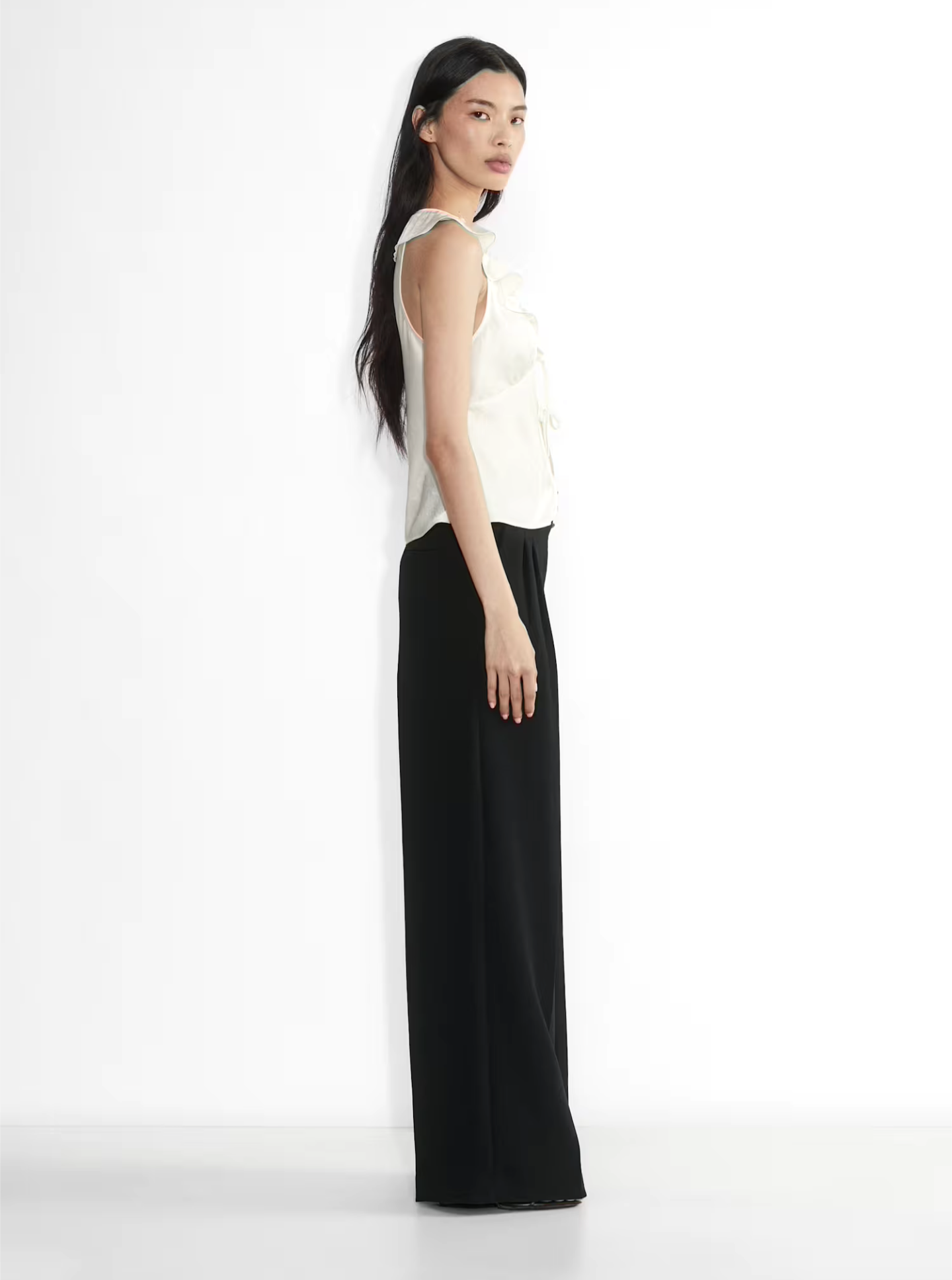 NWT! Wilfred Tonka Satin Blouse sz S