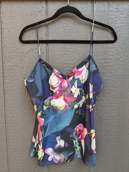 Ted Baker Cynaria scallop edge cami. Fits like M