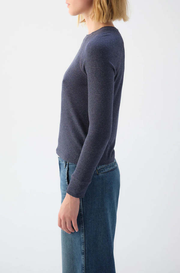 New without tags! AMO "Lovely Rib Tee" sz XS.