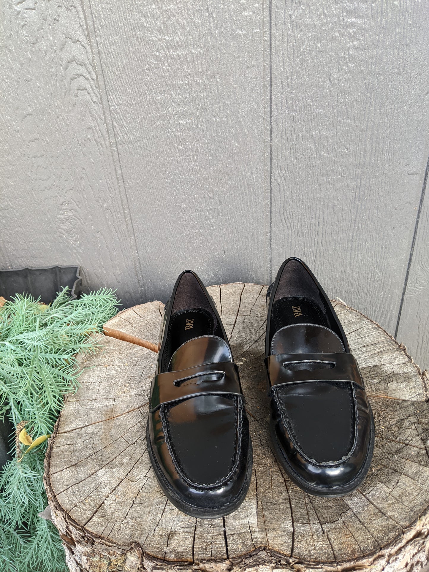 NWOT! Zara loafers sz 39