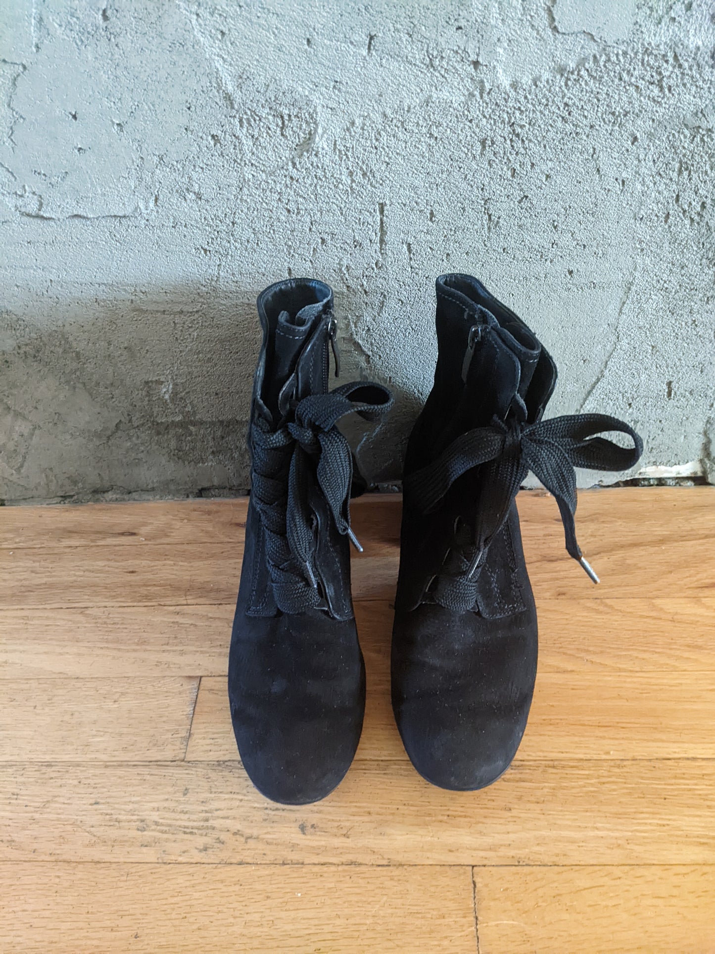 Paul Green "Tracy Suede Boot" in black sz 7.5