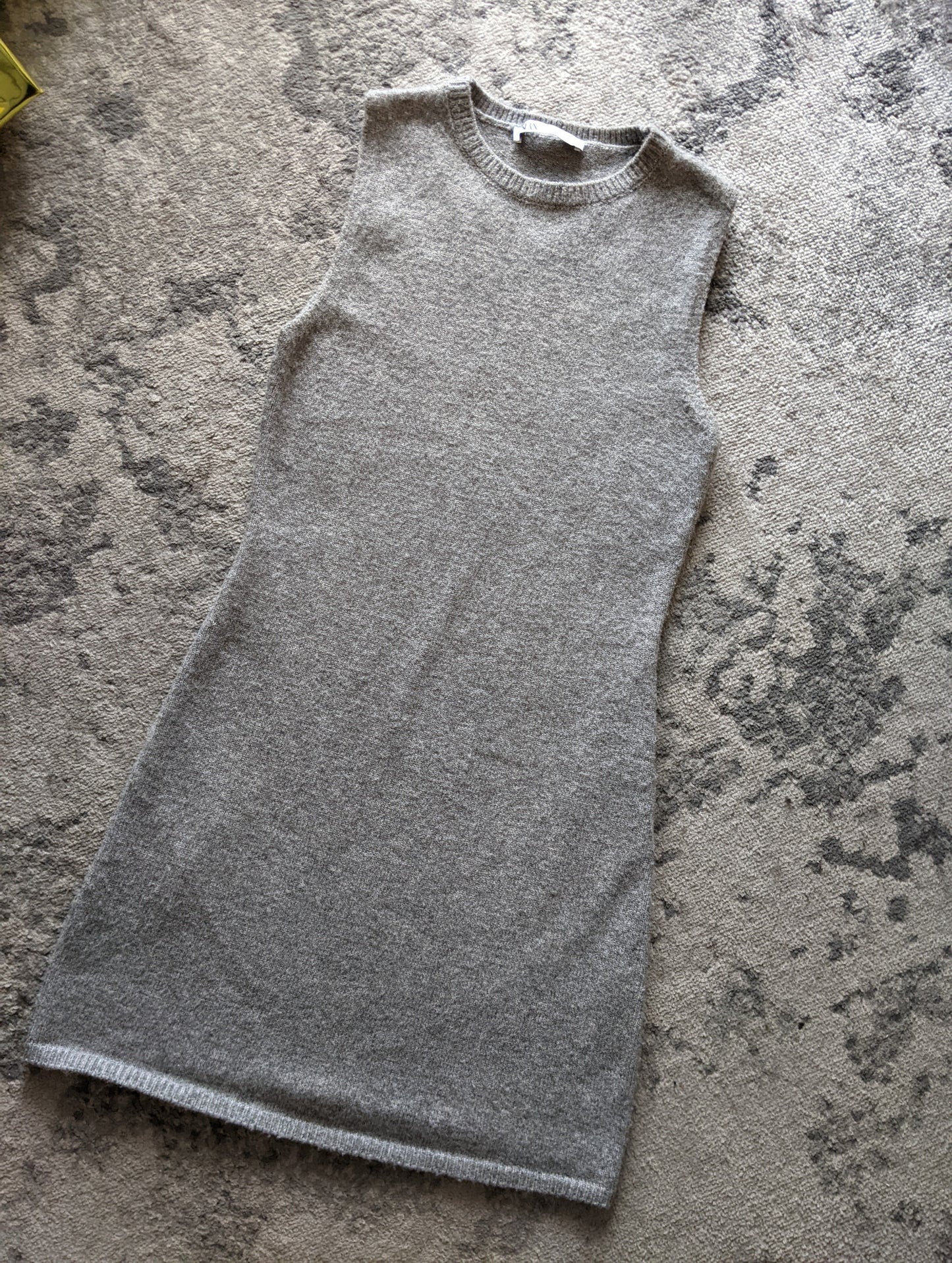 Zara sleeveless sweater dress sz M