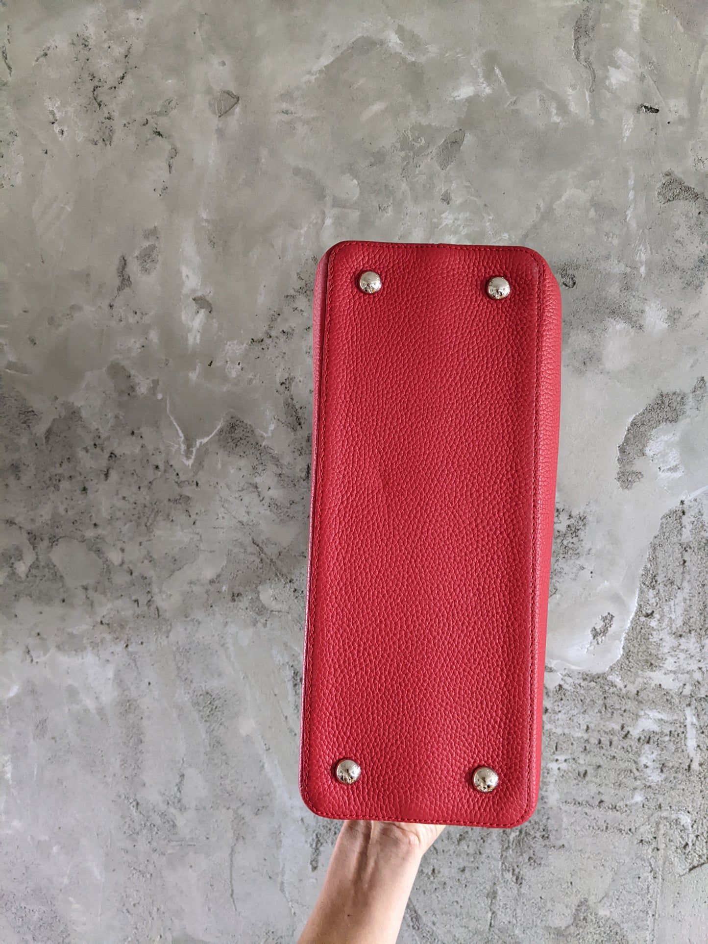 Louis Vuitton Capucines MM two way bag in Ruby Red.