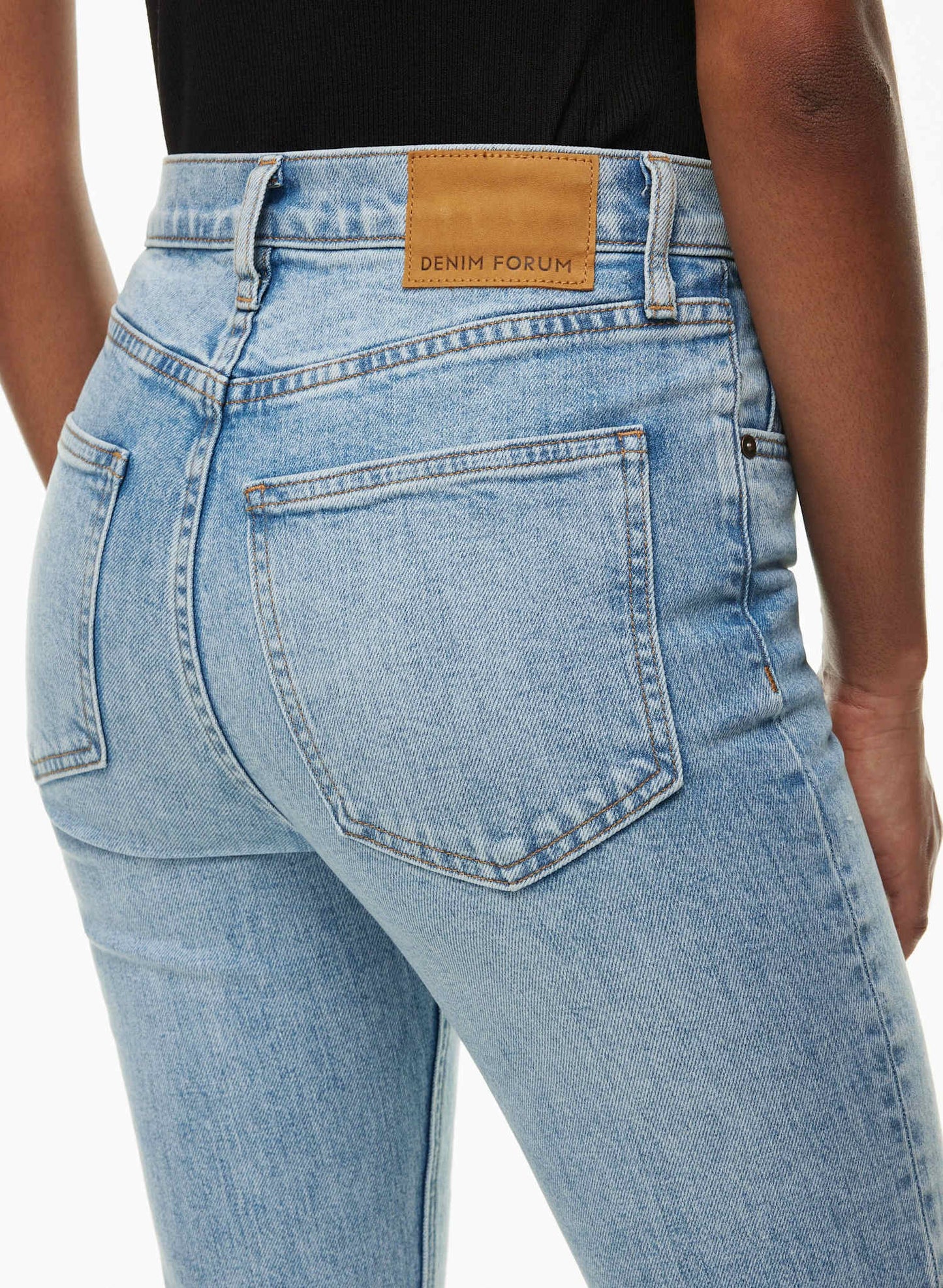 Denim Forum The Yoko High Rise Slim sz 28