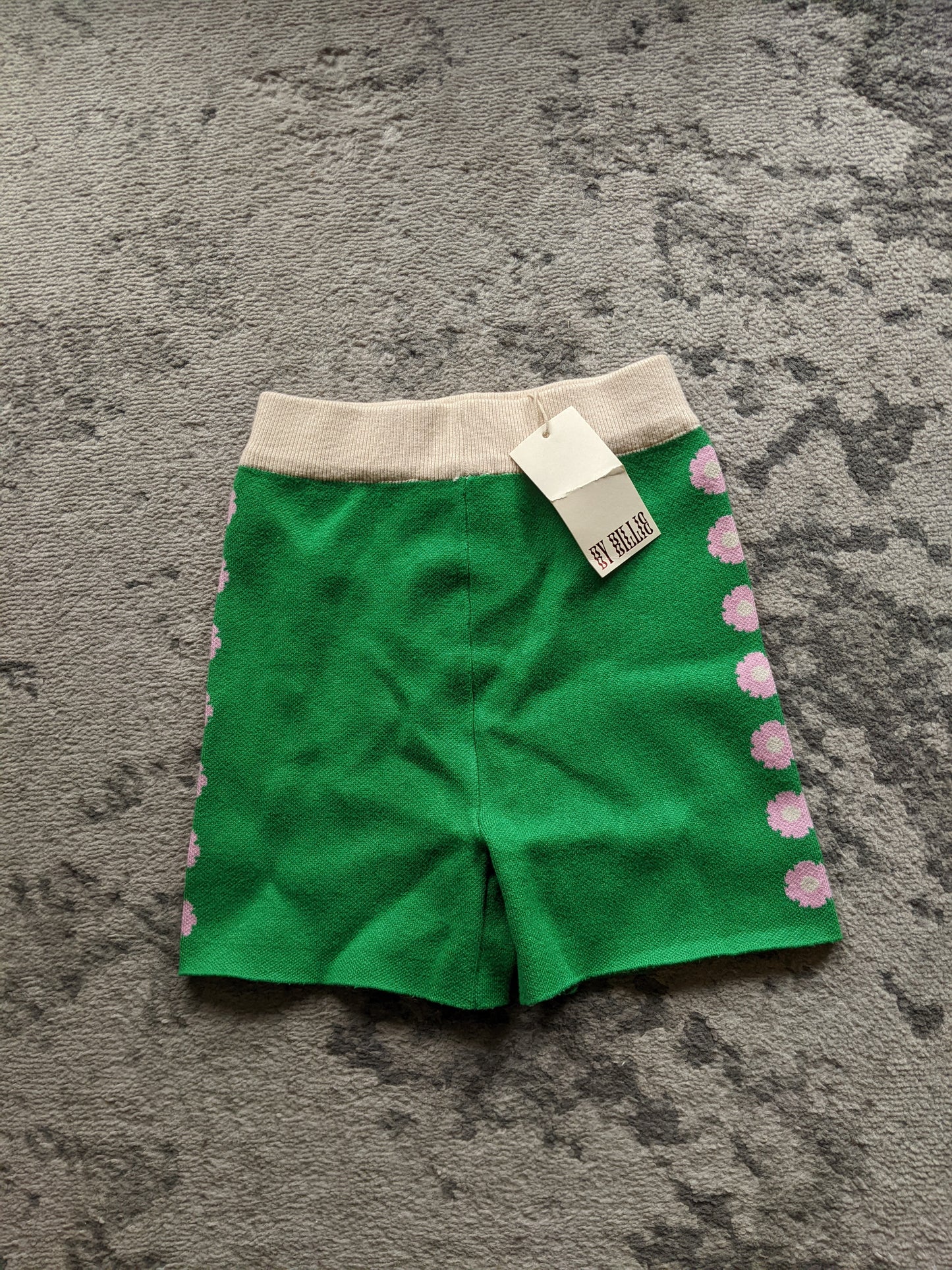 NWT!! By Billie x Lisa Danielle Fleur Short - Verte sz S