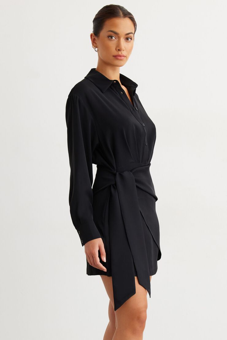 NWT! Dynamite Button Up Wrap Dress sz M.