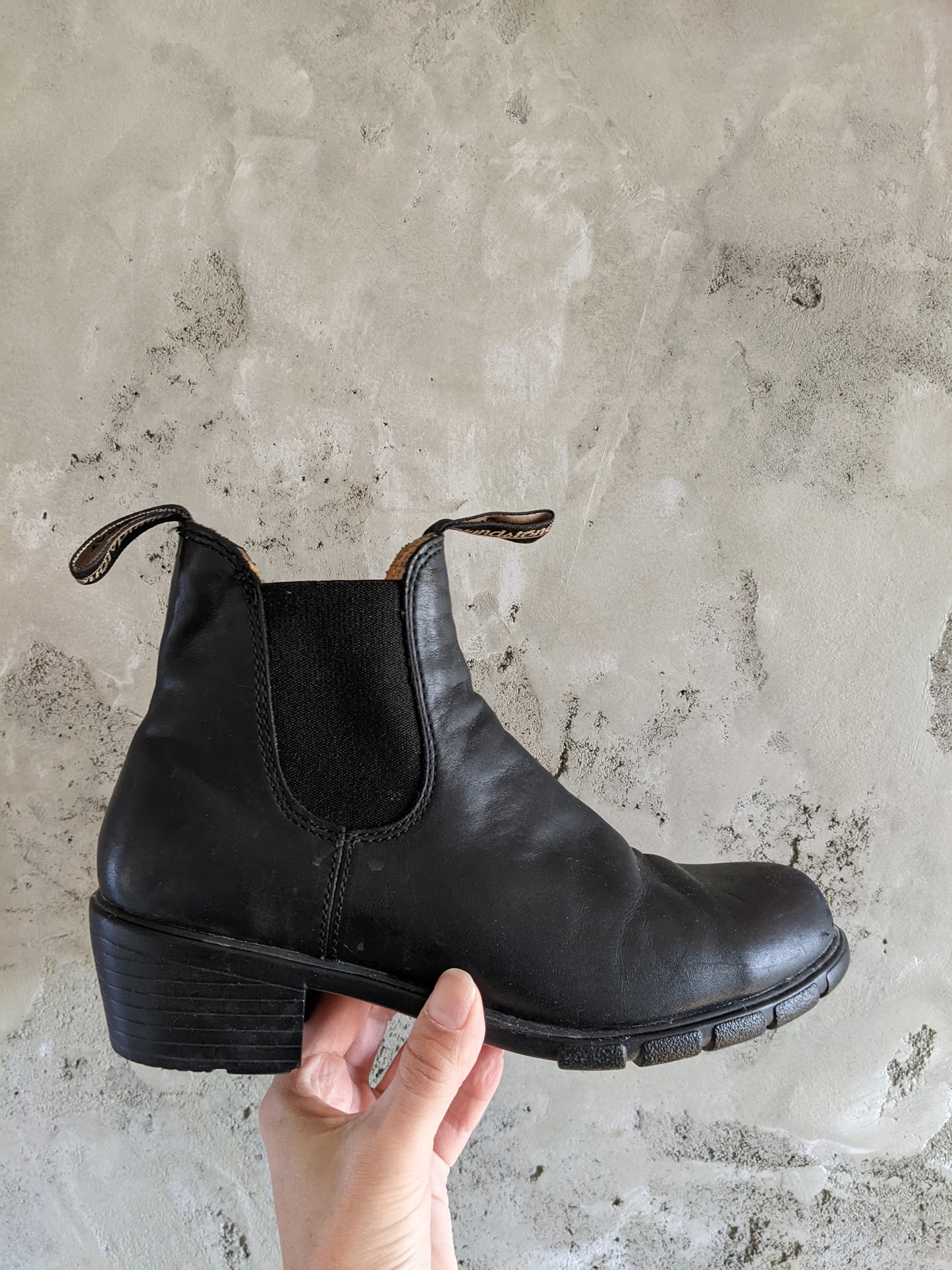 Blundstone boots sz 8