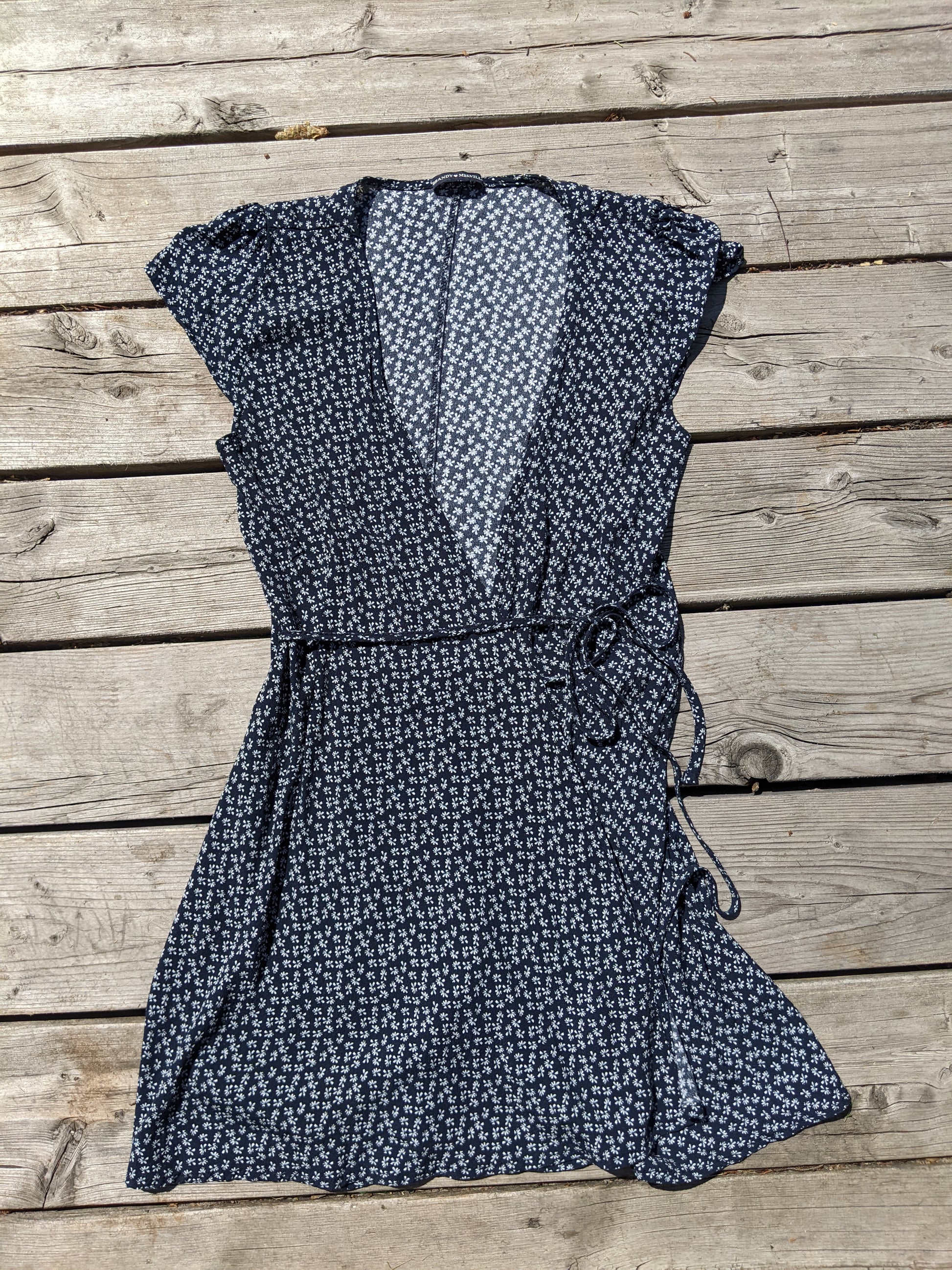 brandy melville blue robbie dress Brandy Melville blue floral Robbie dress
