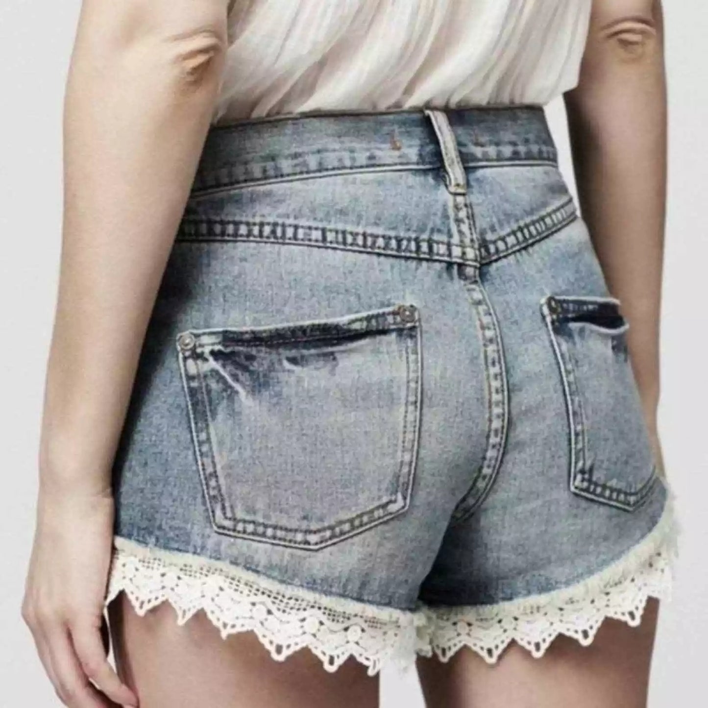 FREE PEOPLE crochet trim shorts sz 31